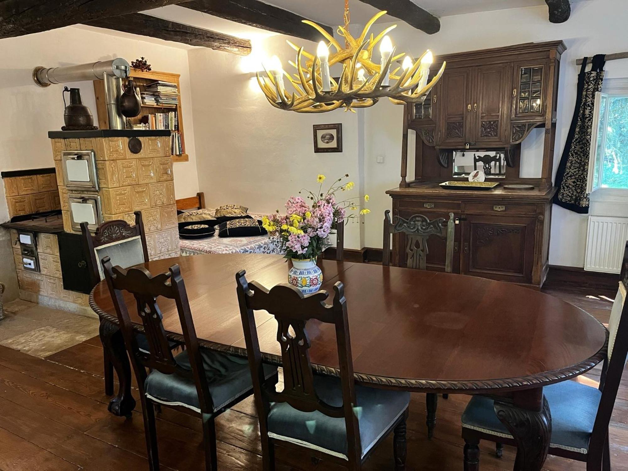 Holiday home Dum U Dvou Lip / The Two Lime Trees Javornik (Hradec Kralove)
